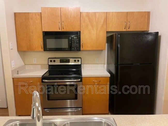 Building Photo - 8290 Gate Pkwy W