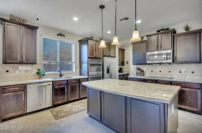 Foto del edificio - 7538 W Redbird Rd