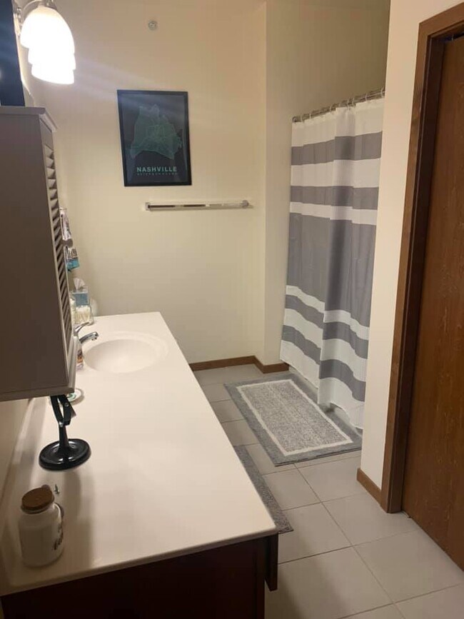 Baño - 5194 Sassafras Dr