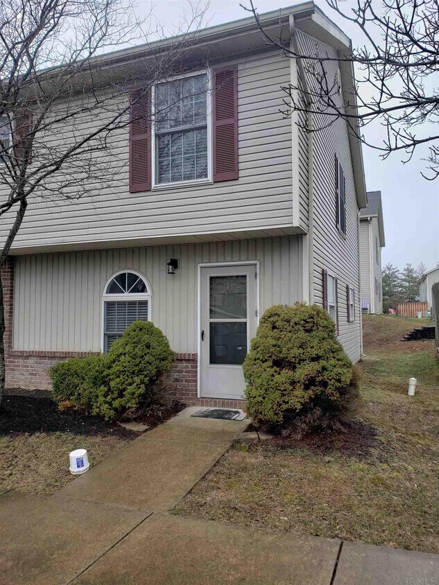 2647 E Olson Dr, Bloomington, IN 47401 House Rental in Bloomington