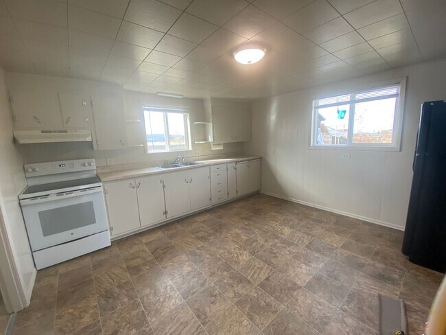 Foto del edificio - Nice home for rent in Metolius!
