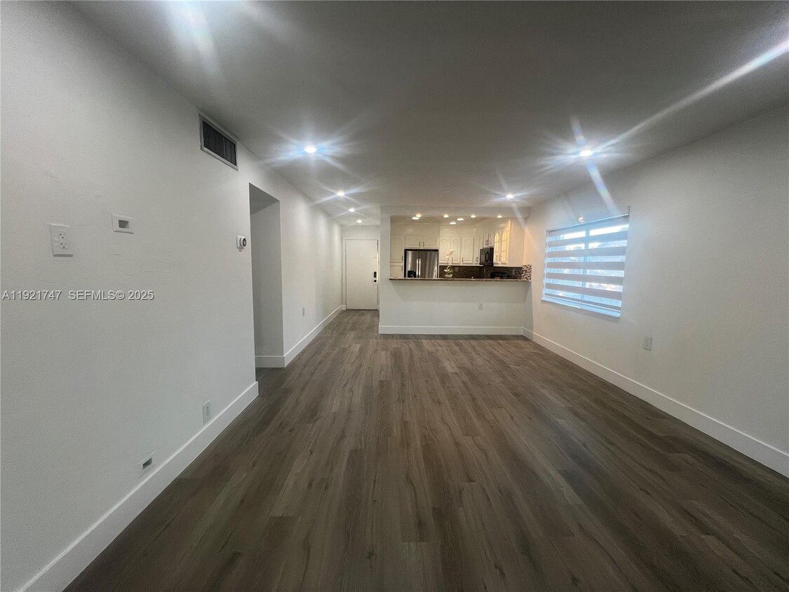 Foto principal - 11227 SW 88th St