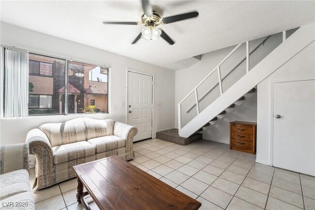 Building Photo - 4302 Lynnann