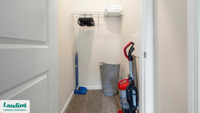 Foto del edificio - 170 Emery Ave NW