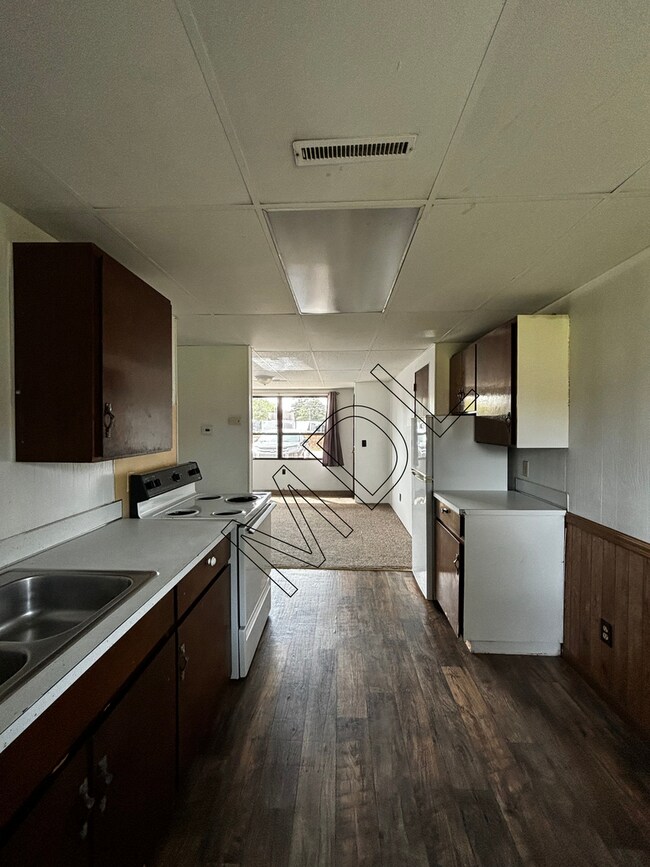 Foto del edificio - 201 Old Kawkawlin Rd