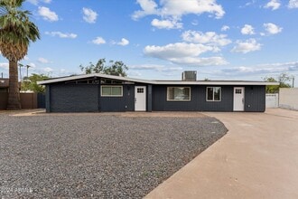 Building Photo - 1548 N Upland Cir