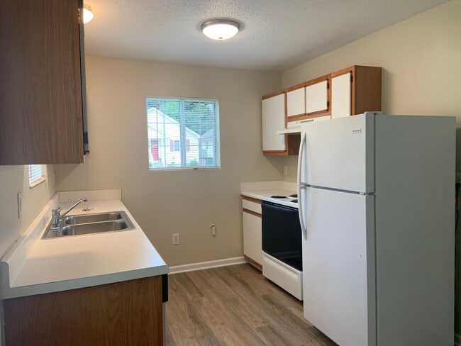 Foto del edificio - Glenwood area 3BR