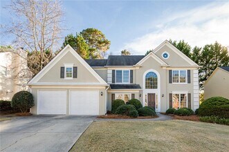 Building Photo - 6480 Stapleford Ln