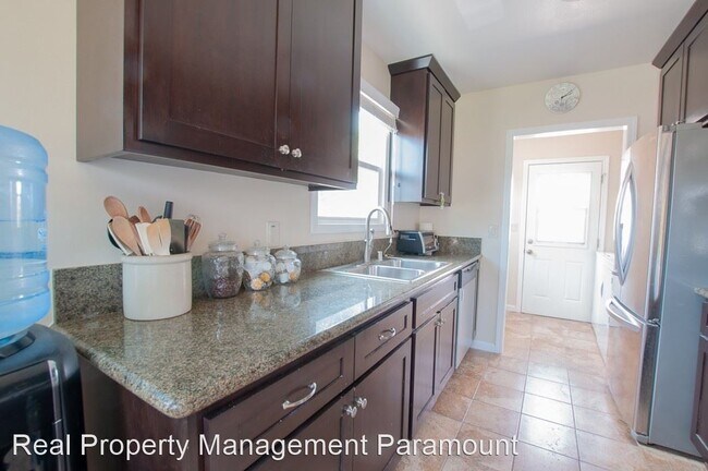 Foto del edificio - 3 br, 2 bath House - 11633 S St Andrews Pl