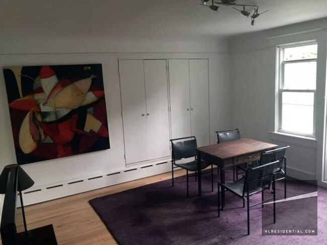 Foto del edificio - 8414 85th Ave