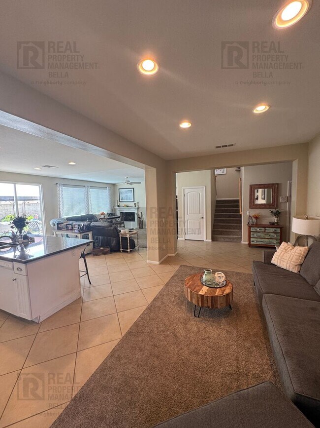Building Photo - Resort-Style Living in Spencer’s Crossing ...