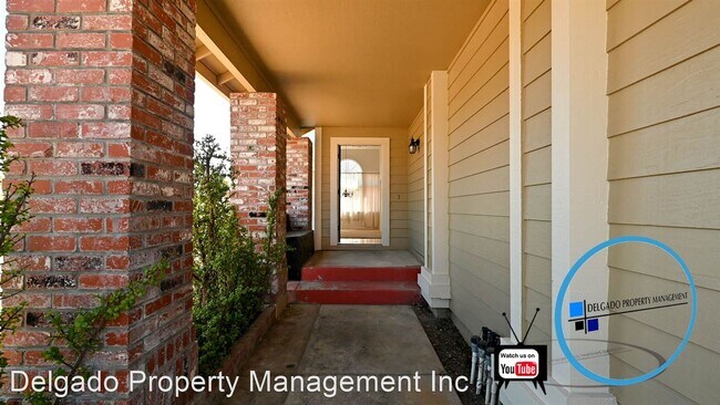Building Photo - 5 br, 3 bath House - 321 Glenview Circle