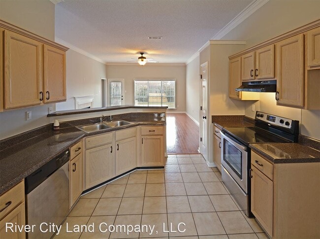 Building Photo - 3 br, 2 bath House - 8784 Overcup Oaks Dr