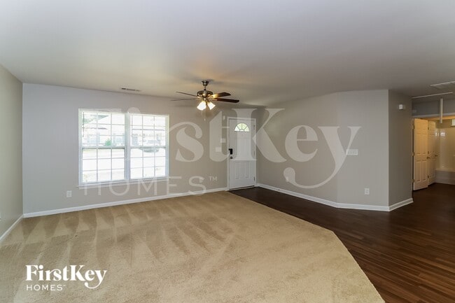 Building Photo - 8409 Military Wy