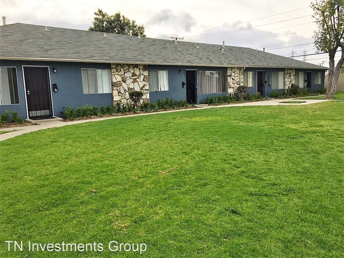 Foto principal - 1203-1235 Sharon Cir
