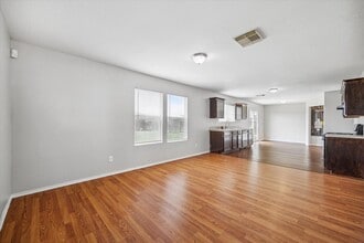 Building Photo - 2218 Heath Ridge Ln