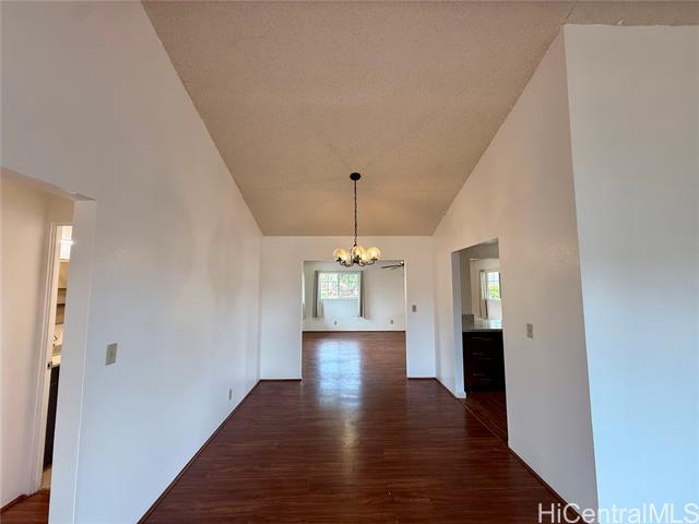 Foto del edificio - 94-744-744 Kupuohi St