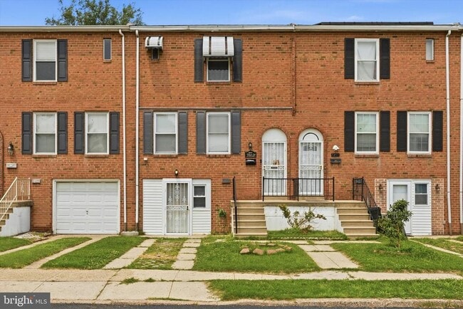 Building Photo - 7813 Midis Pl