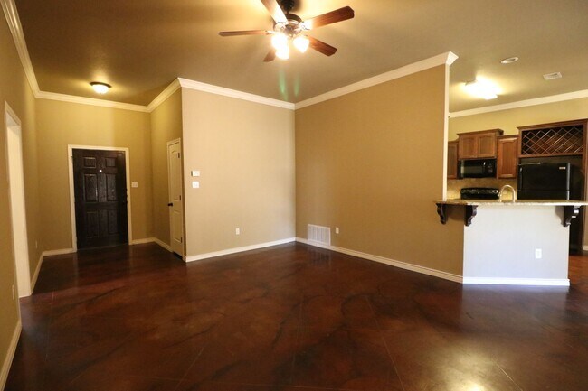Building Photo - Stoneridge 502