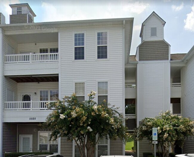 Foto del edificio - 10125 Westmoreland Rd