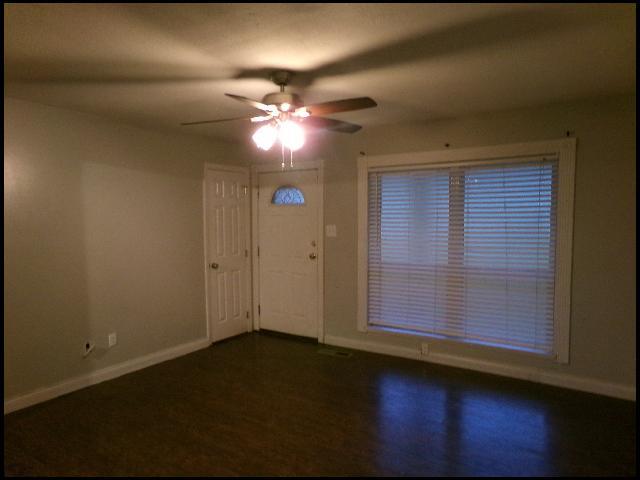 Foto del edificio - 9216 W 6th St