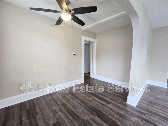 Foto del edificio - 4701 13th Ave S