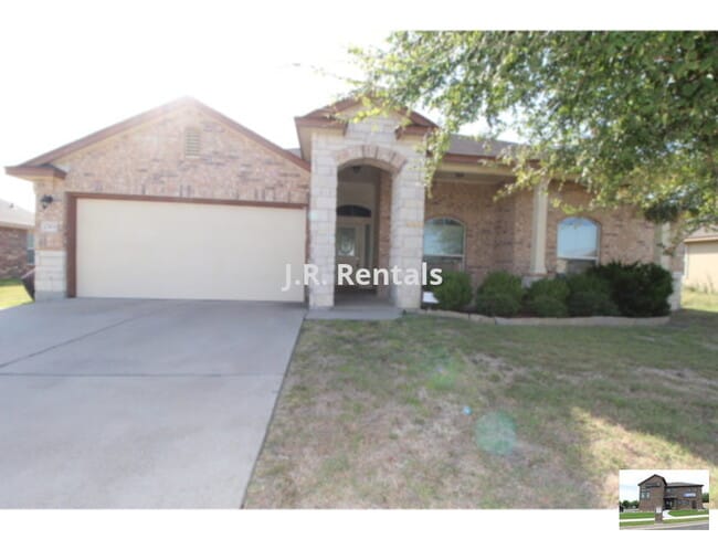 Building Photo - 2304 Mike Dr