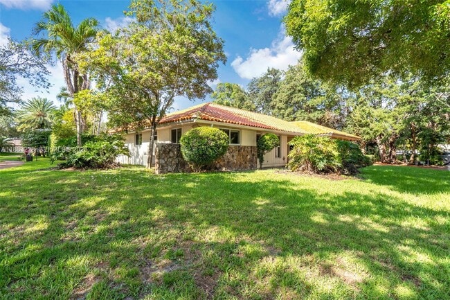 Building Photo - 7210 W Troon Cir