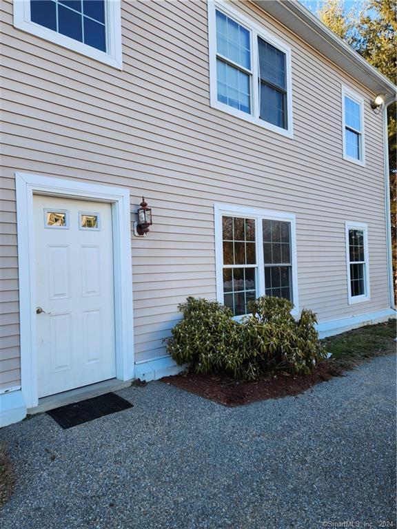 Foto principal - 245 Elizabeth St Ext