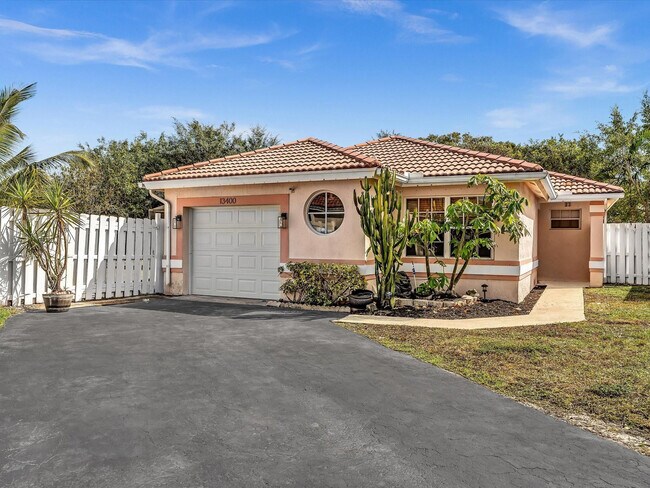 Foto del edificio - 13400 NW 5th Ct