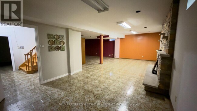 Photo du bâtiment - 589 Sheppard Ave E