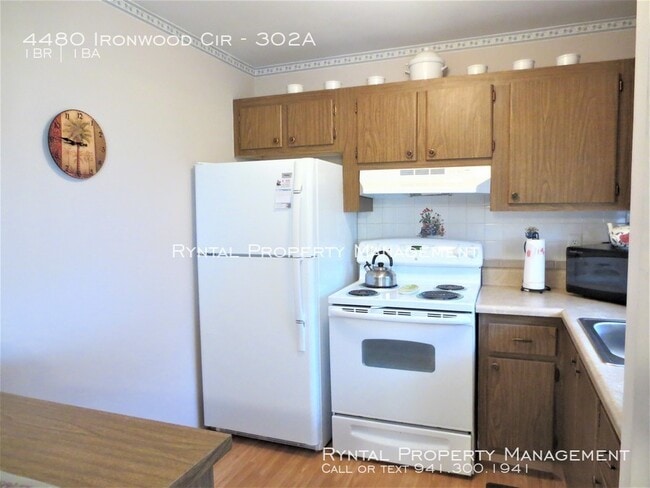 Building Photo - 4480 Ironwood Cir