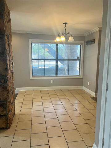 Building Photo - 3406 Country Club Dr W
