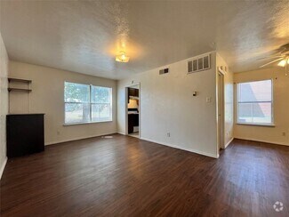 Building Photo - 2526 W Prairie St