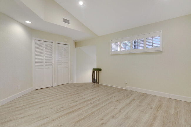 Building Photo - 101 Sea Oats Dr