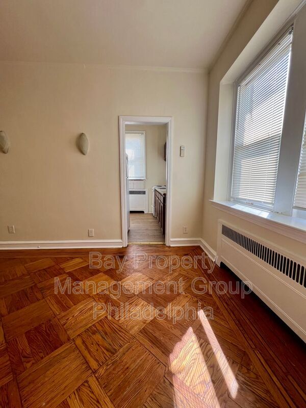 Foto del edificio - 6201 N 16th St