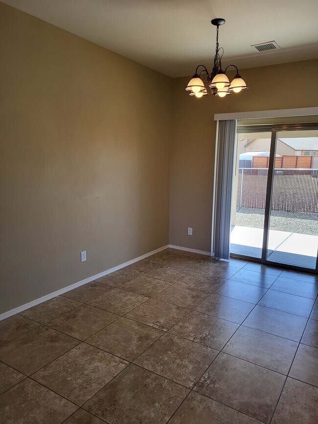 Foto del edificio - 9100 E Whipsaw Ln
