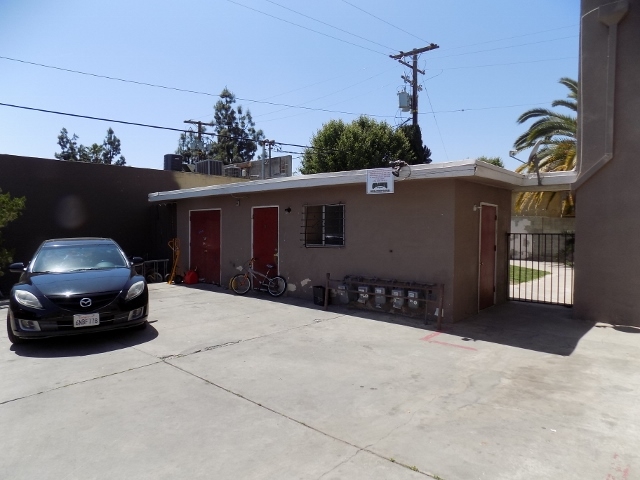 Building Photo - South Central Apartments