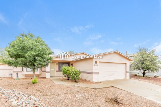 Foto del edificio - 5990 N Edenbrook Ln