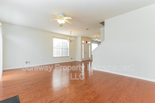 Building Photo - 1610 Fela Dr