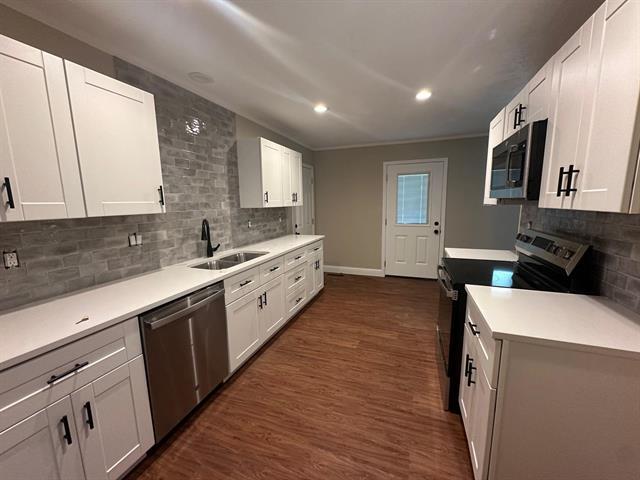 Primary Photo - 1707 Bristol Ct S