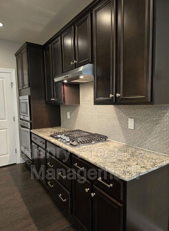 Foto del edificio - 112 Concordia Woods Dr