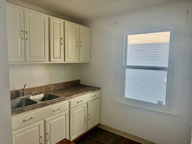 Foto del edificio - 2 Bedroom House for Rent Irwin, PA 15642