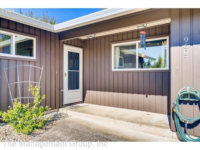 Building Photo - 3 br, 2 bath House - 9607 NW 25th Avenue