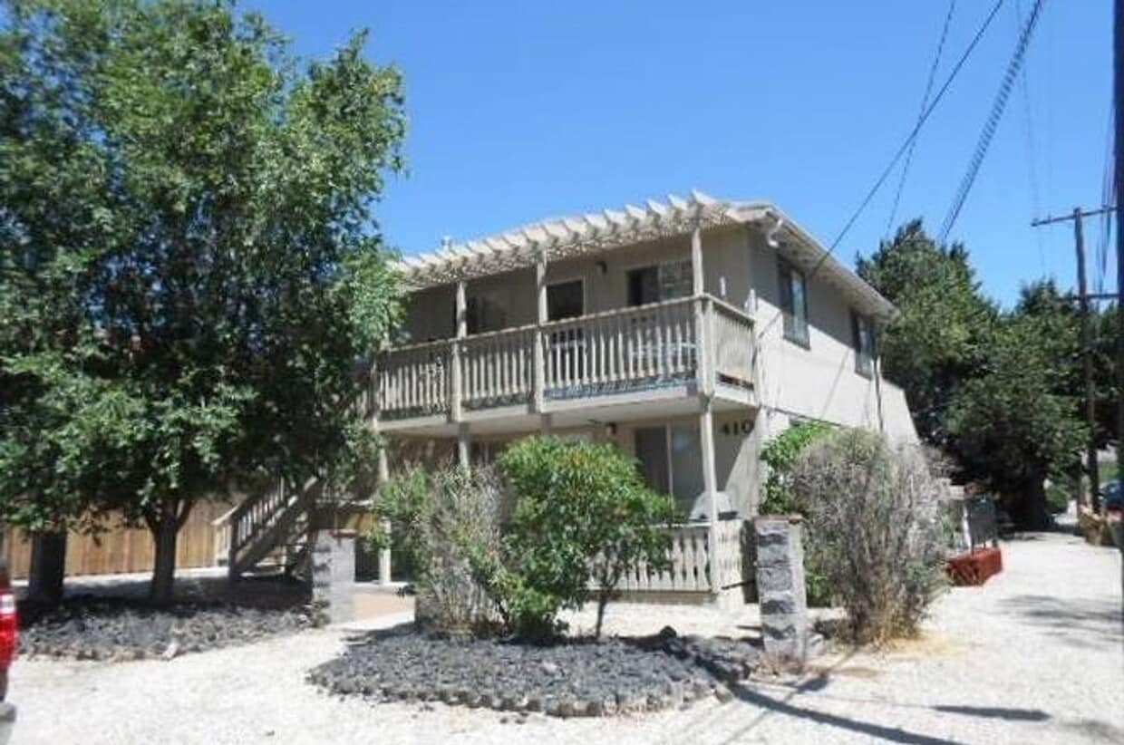 410 E Spear St Unit E, Carson City, NV 89701 Room for Rent in Carson