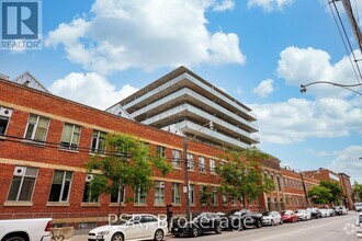 Building Photo - 201-201 Carlaw Ave