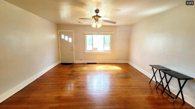 Foto del edificio - 2801 Maple St