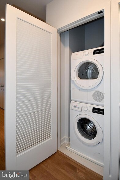 Foto del edificio - 1625 Eckington Pl NE