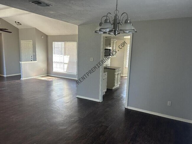 Foto del edificio - 609 Southwynd St