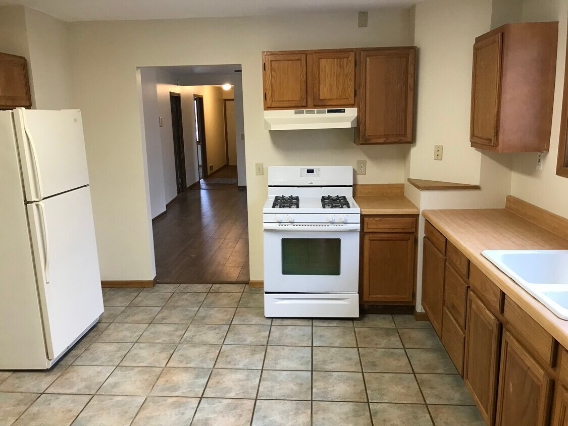 Foto principal - 157 Allegan St